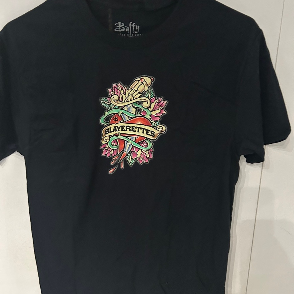 Buffy The Vampire Slayer Black Short Sleeve Tee with Graphic Design Slayerettes - Picture 3 of 12